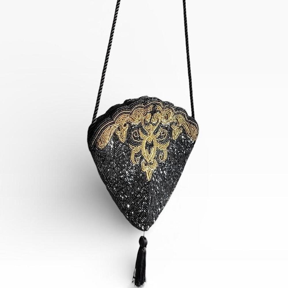 Vintage Black and gold beaded triangular scallop purse with tassel